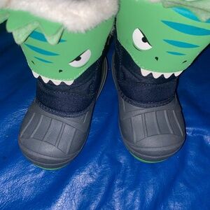 Cat & Jake toddler winter boots size 6